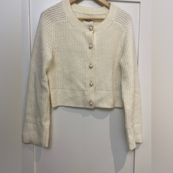 Abercrombie & Fitch Women's Ivory Cardigan - Picture 3 of 10